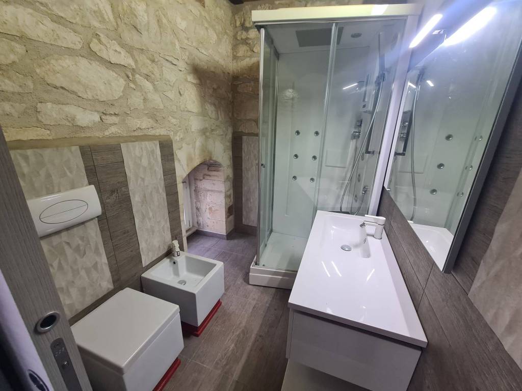 Palazzo / stabile a Ragusa in Via Dottor Filippo Pennavaria, 18 - Foto 2