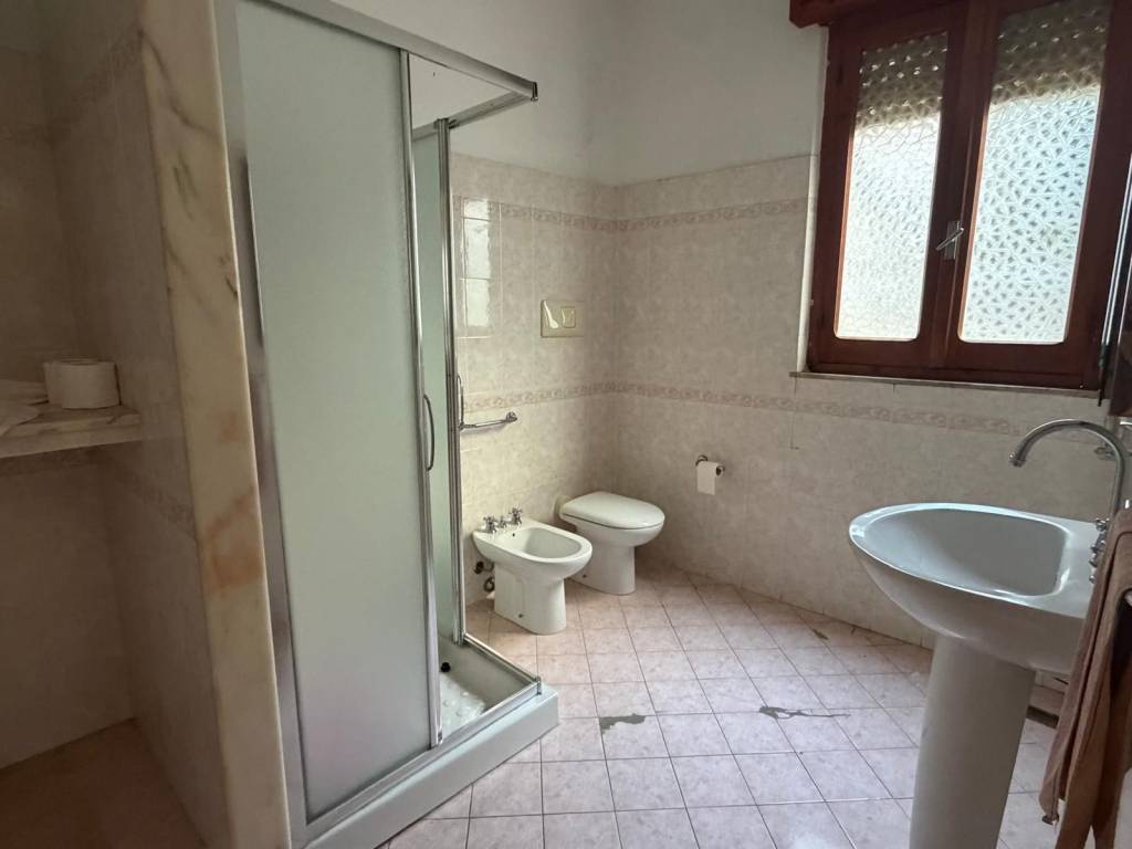 Villa a Guspini in Via Dante Alighieri - Foto 5