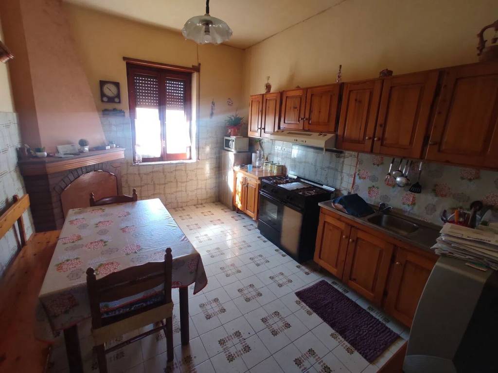 Villa a Alife in Via Alferio G. - Foto 5