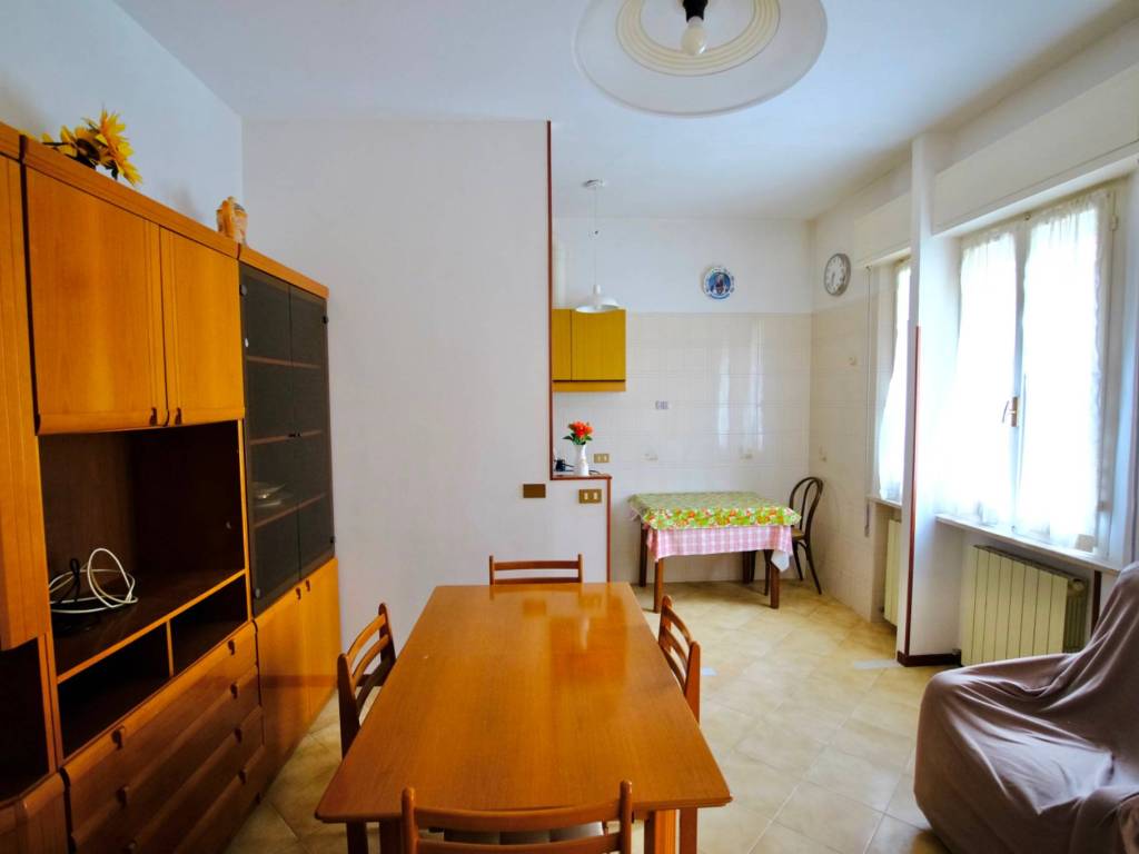 Villa a Rimini in Viale Emilio Praga, 27 - Foto 4