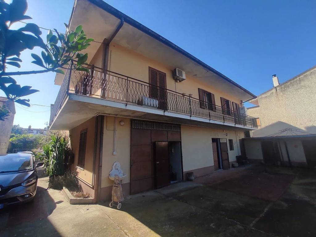 Villa a Alife in Via E. Ponzio - Foto 2