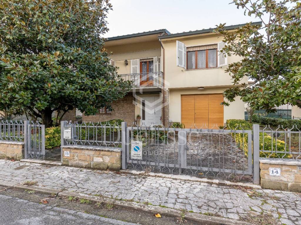 Villa a Fucecchio in Via dell'Abete - Foto 2