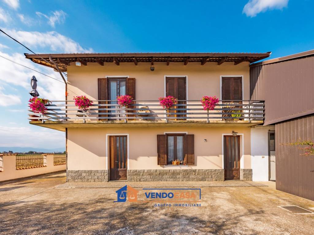 Villa a Centallo in Regione Cerrione, 8 - Foto 3