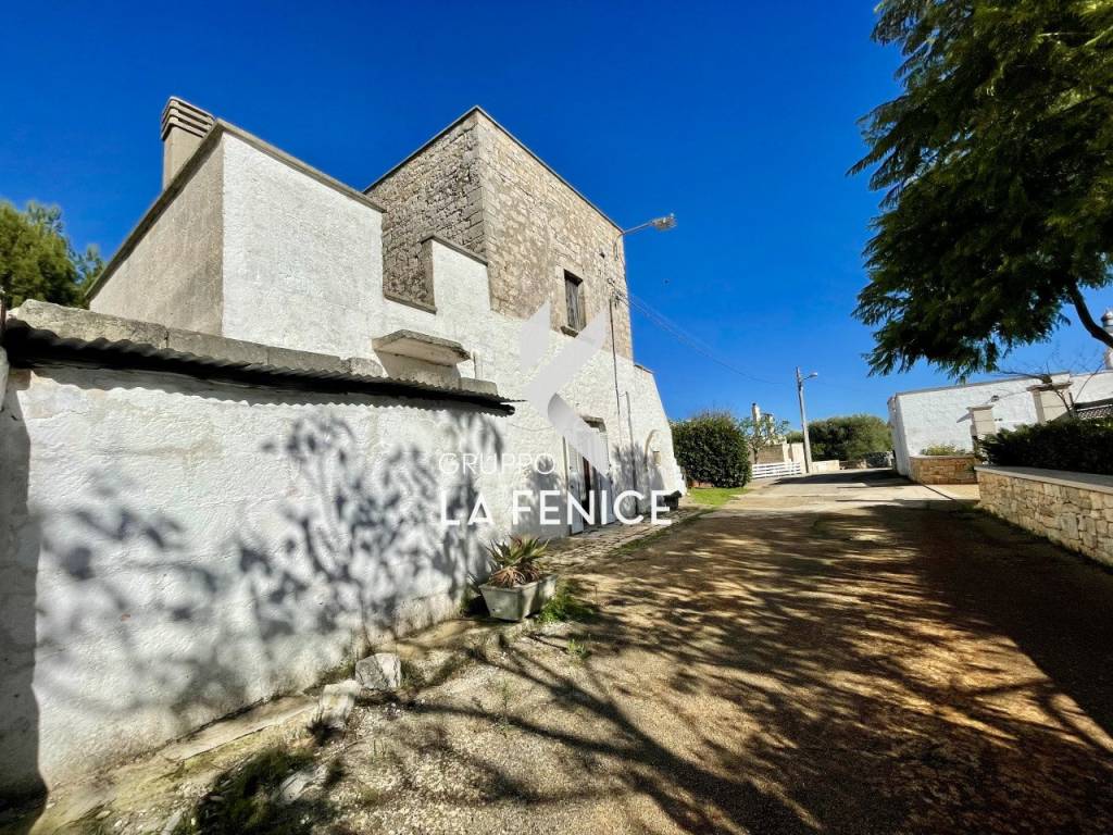 Casa indipendente a Locorotondo in Contrada Uacella - Foto 2