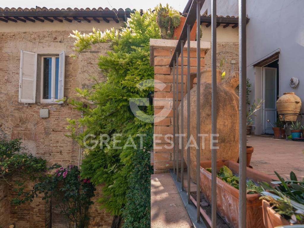 Appartamento a Montefalco in Via Melanzio - Foto 5