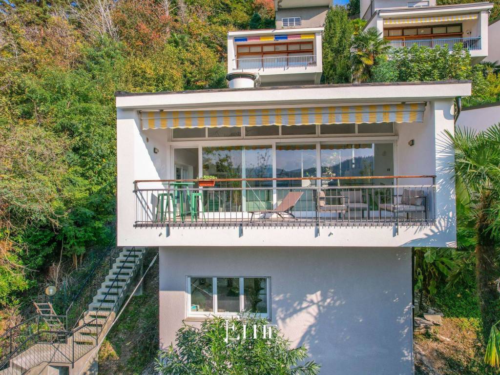 Appartamento a Angera in Via per Ranco, 104 - Foto 3