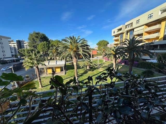 Appartamento a Bari in VIA ALBEROTANZA - Foto 3