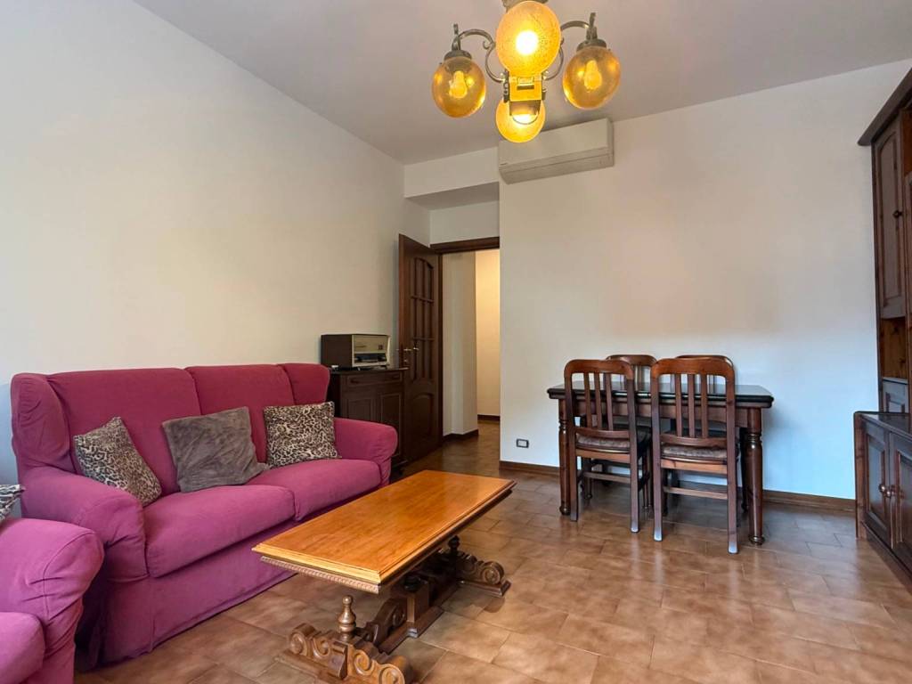 Appartamento a Lecco in Via Tonio da Belledo, 111 - Foto 3