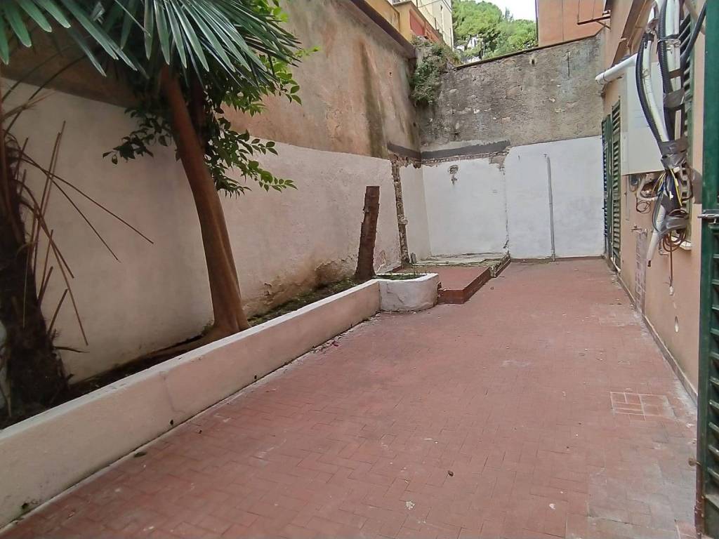 Appartamento a Genova in Via Caffaro - Foto 2