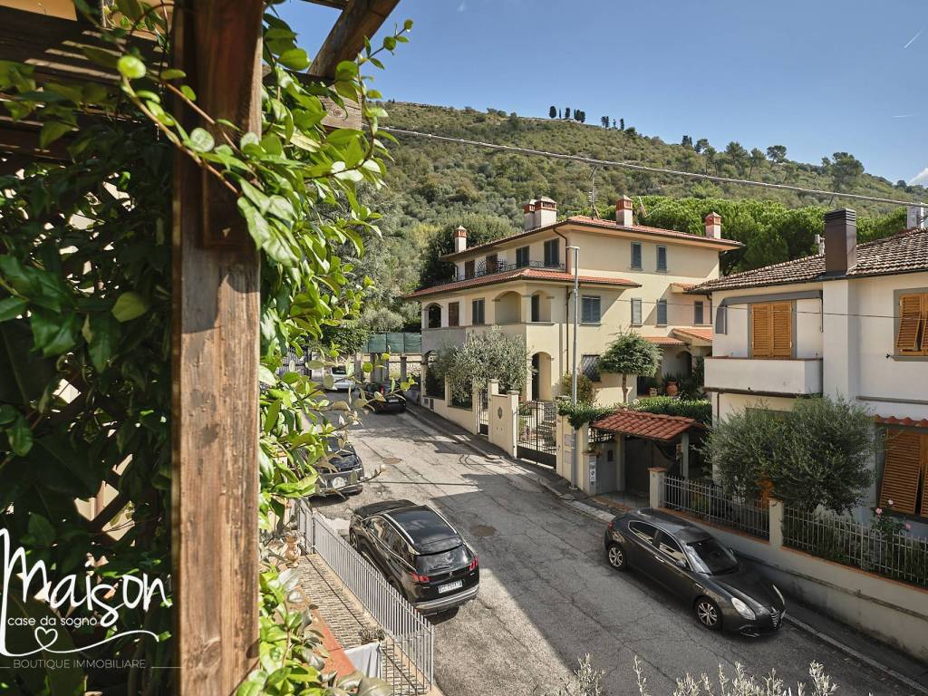 Casa indipendente a Prato in Via della Macine, 15 - Foto 2