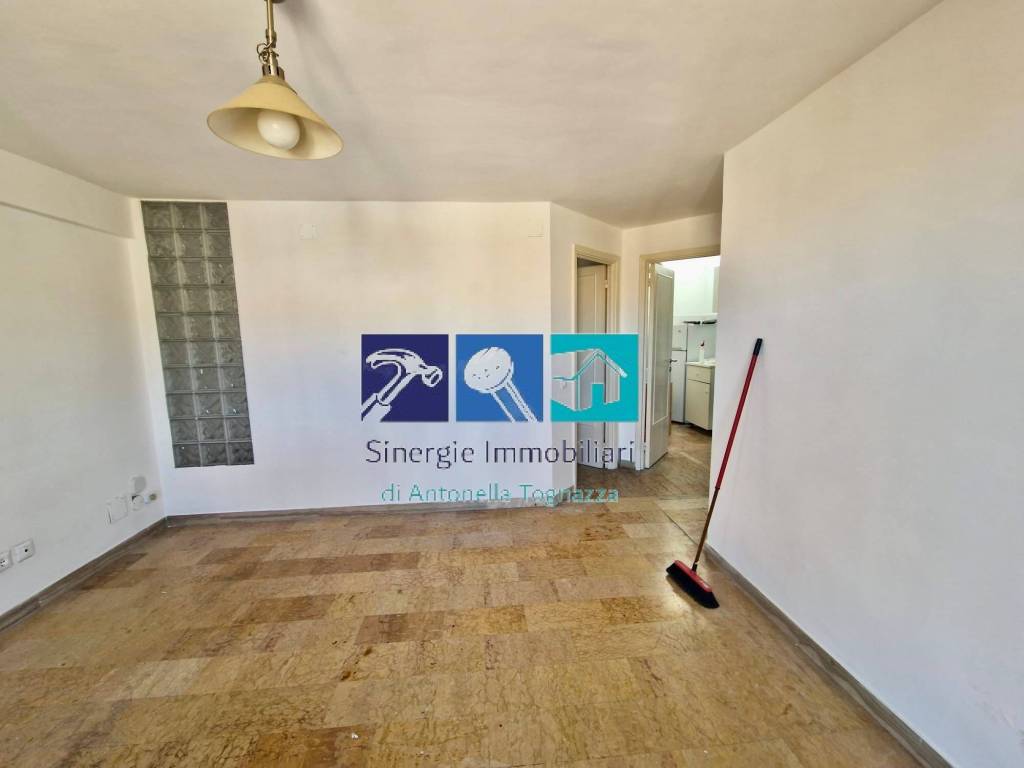 Appartamento a Ancona in Via Piave - Foto 3