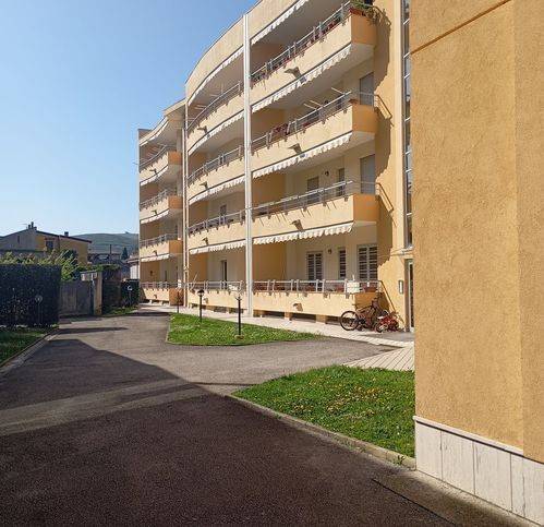 Appartamento a Caserta in Via Dario Russo - Foto 4