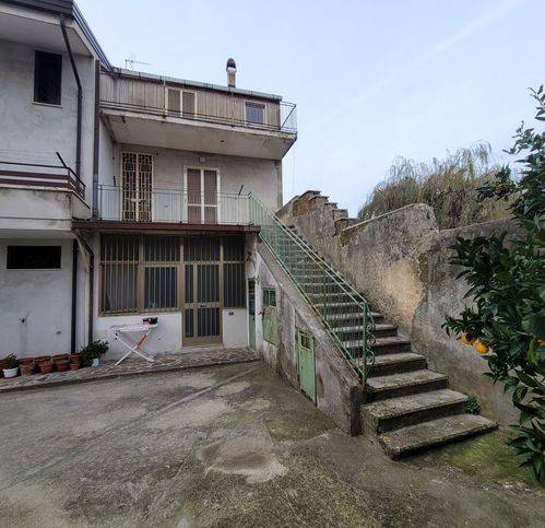 Villa a Caserta in Via Della Ratta 8 - Foto 3