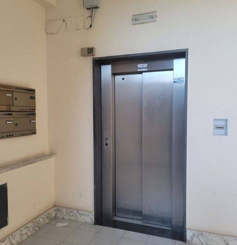 Appartamento a Caserta in Via Antonio Canova - Foto 2