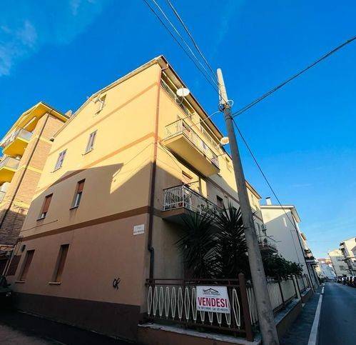 Appartamento a San salvo in Via Della Mirandola - Foto 3