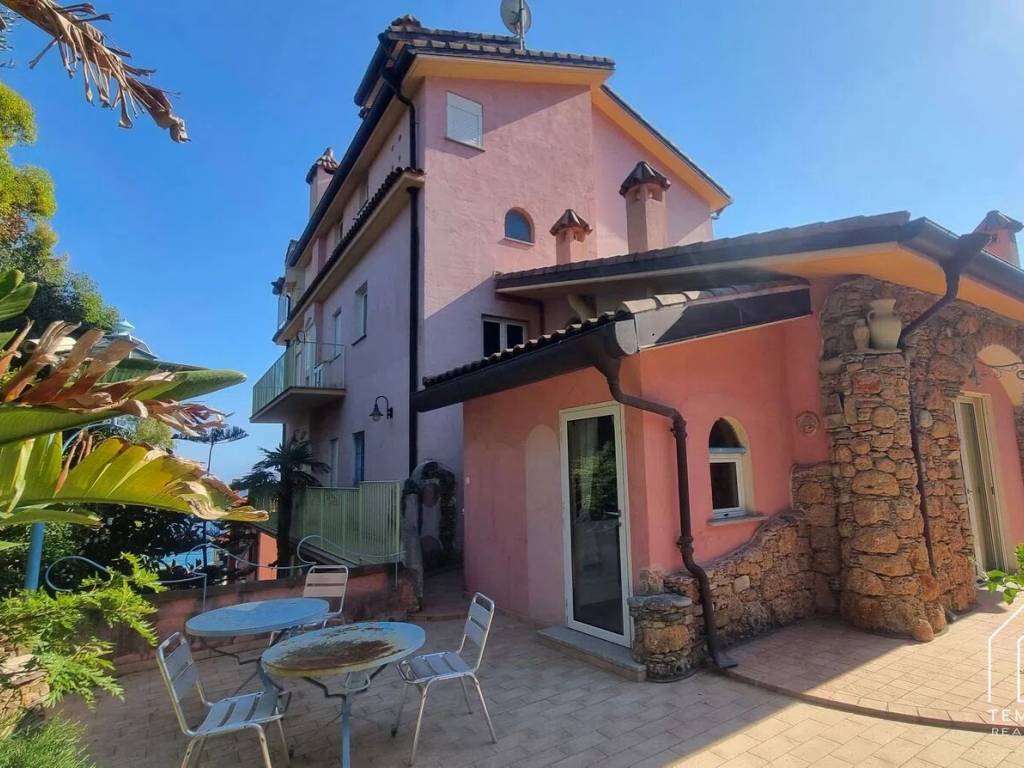 Appartamento a Sanremo in Corso Giuseppe Mazzini - Foto 3