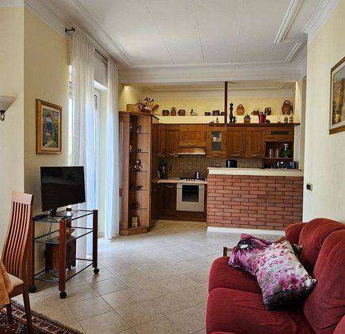 Appartamento a Sanremo in Via Duca Degli Abruzzi 21 - Foto 4