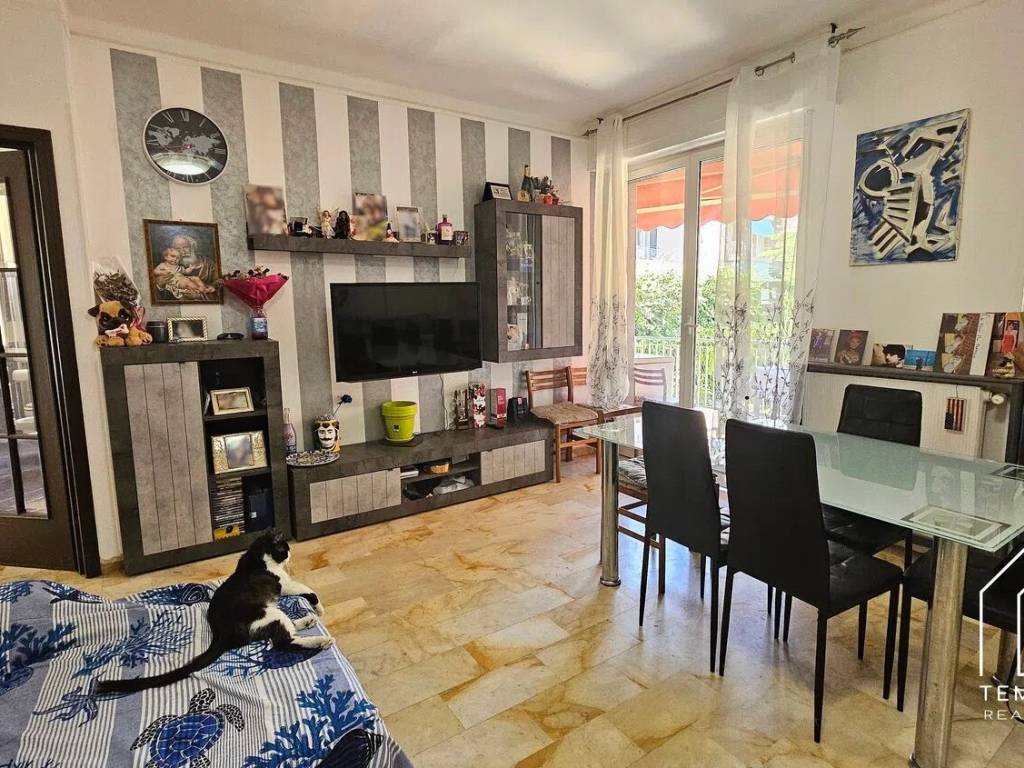 Appartamento a Sanremo in Strada Bonmoschetto - Foto 4