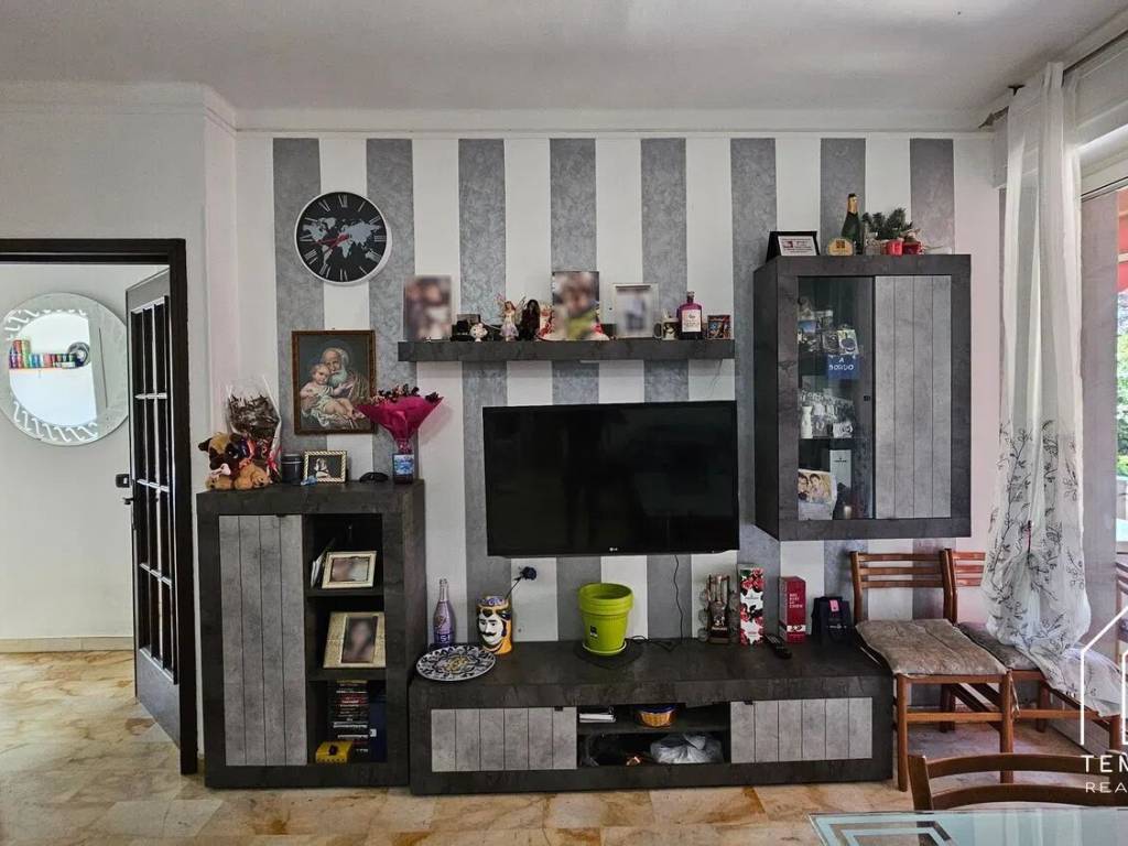 Appartamento a Sanremo in Strada Bonmoschetto - Foto 5