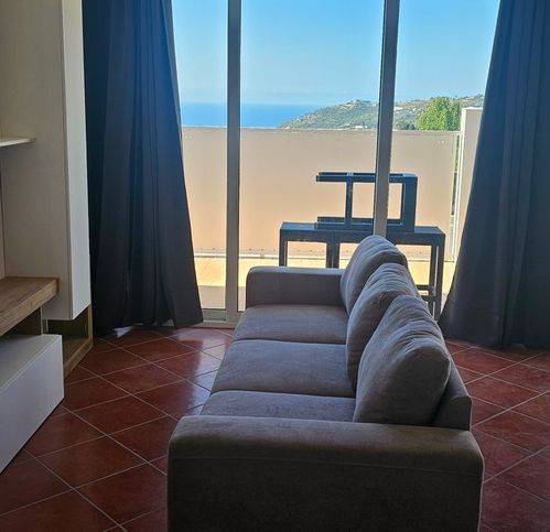 Villa a Sanremo in Via G. D'Annunzio 290 - Foto 4