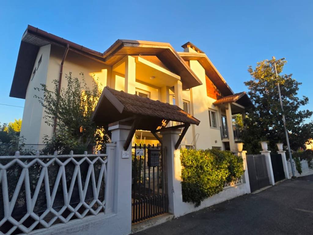 Villa a Asti in Via Luigi Borsarelli di Rifreddo - Foto 2