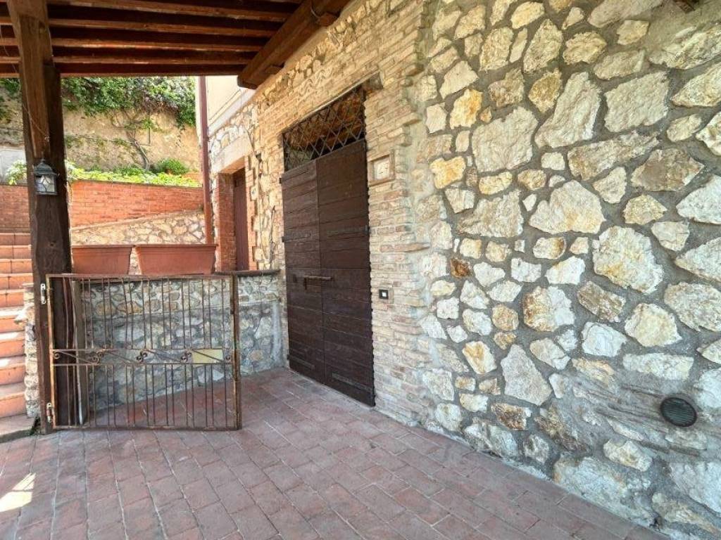 Appartamento a Casperia in Via Roma, 47 - Foto 3