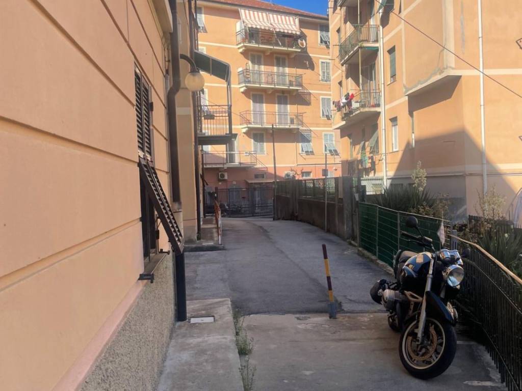 Appartamento a Genova in Via Campo di Tiro - Foto 3