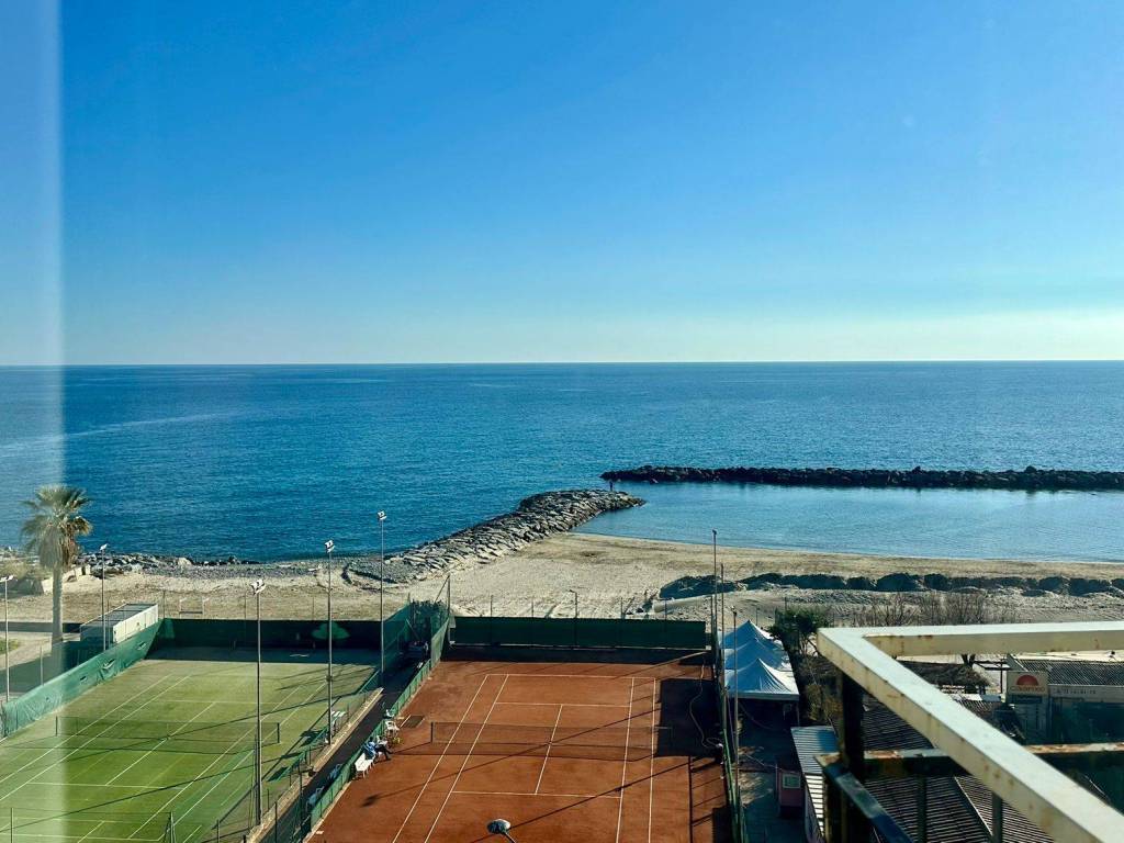 Appartamento a Taggia in Via Lungomare - Foto 4