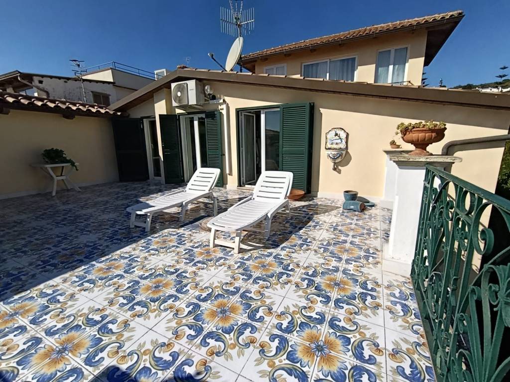 Villa a Gaeta in Via Catena, 24 - Foto 5