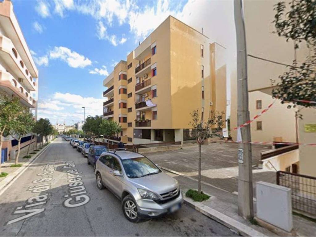 Box / garage a Bari in Via di Santo Spirito G. Garibaldi, 50/b - Foto 2