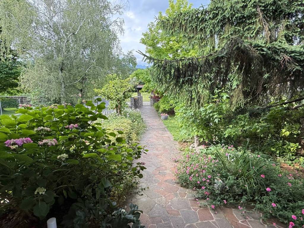 Appartamento a Tarcento in Via Artico di Castello - Foto 2