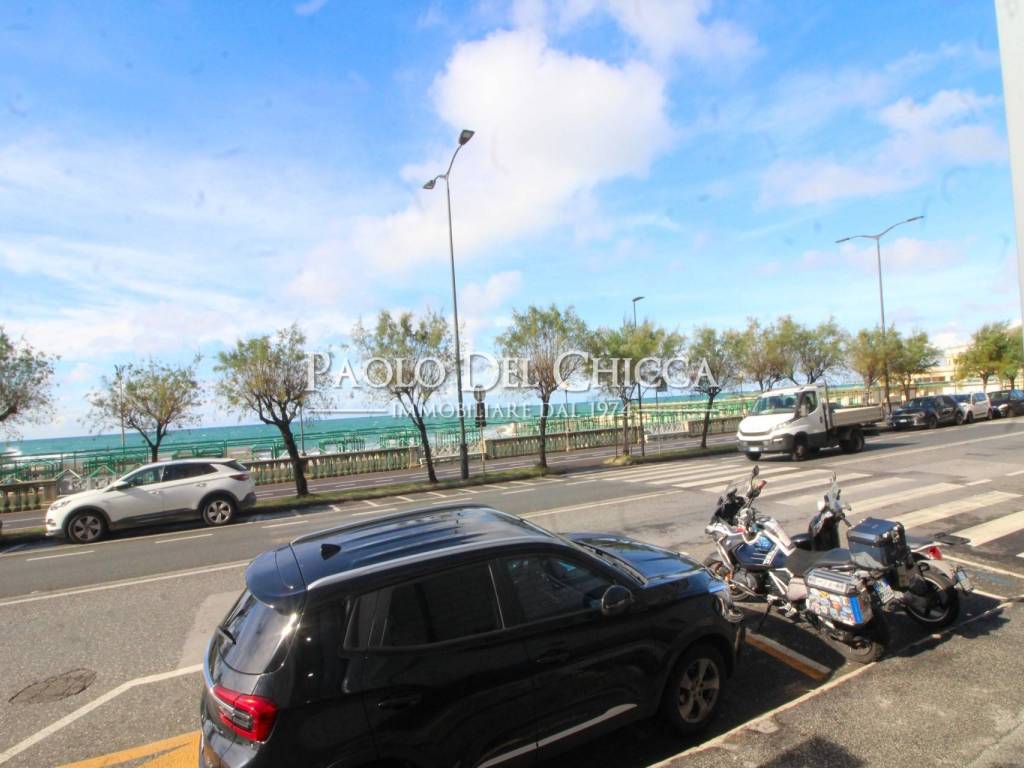 Appartamento a Livorno in Viale Italia - Foto 2