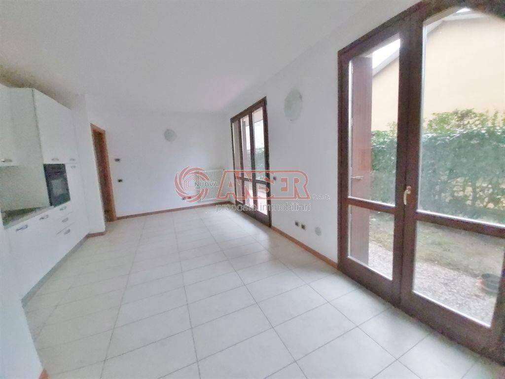 Appartamento a Lecco in VIA CORTISELLA - Foto 3