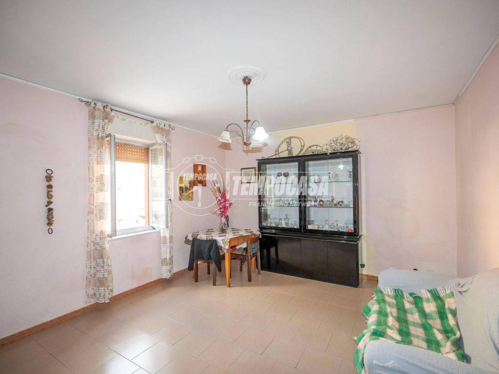 Appartamento a Messina in Via Giuseppe la Farina 204 - Foto 2