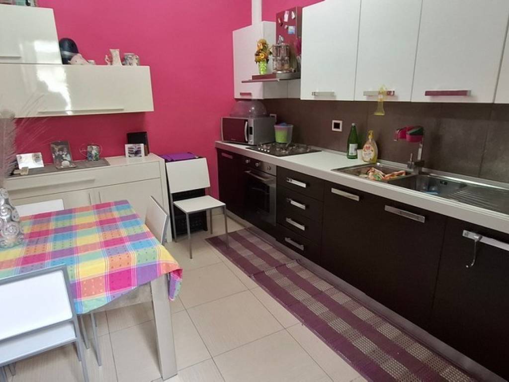 Palazzo / stabile a Carini in Via Giosuè Borsi - Foto 3