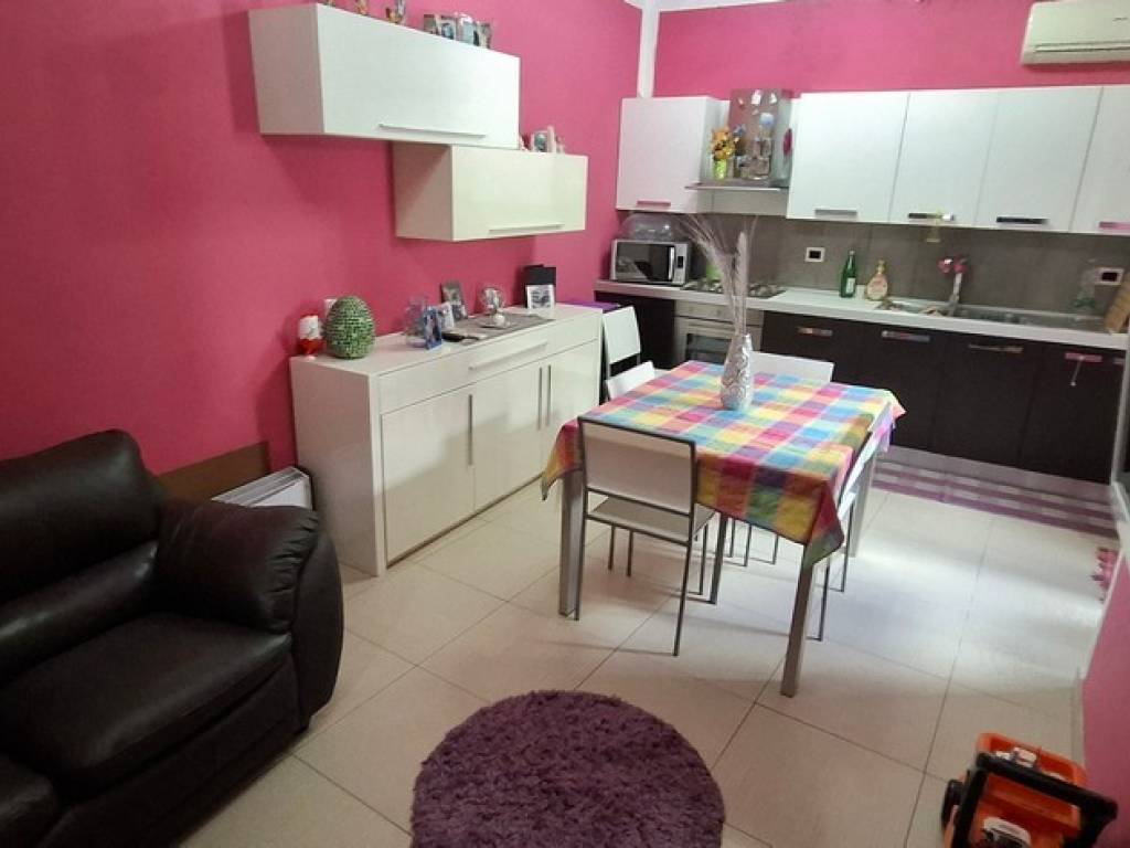 Palazzo / stabile a Carini in Via Giosuè Borsi - Foto 4
