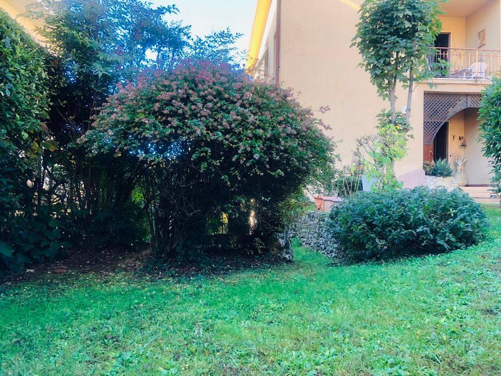 Appartamento a Casatenovo in Via E. Vismara, 14 - Foto 3