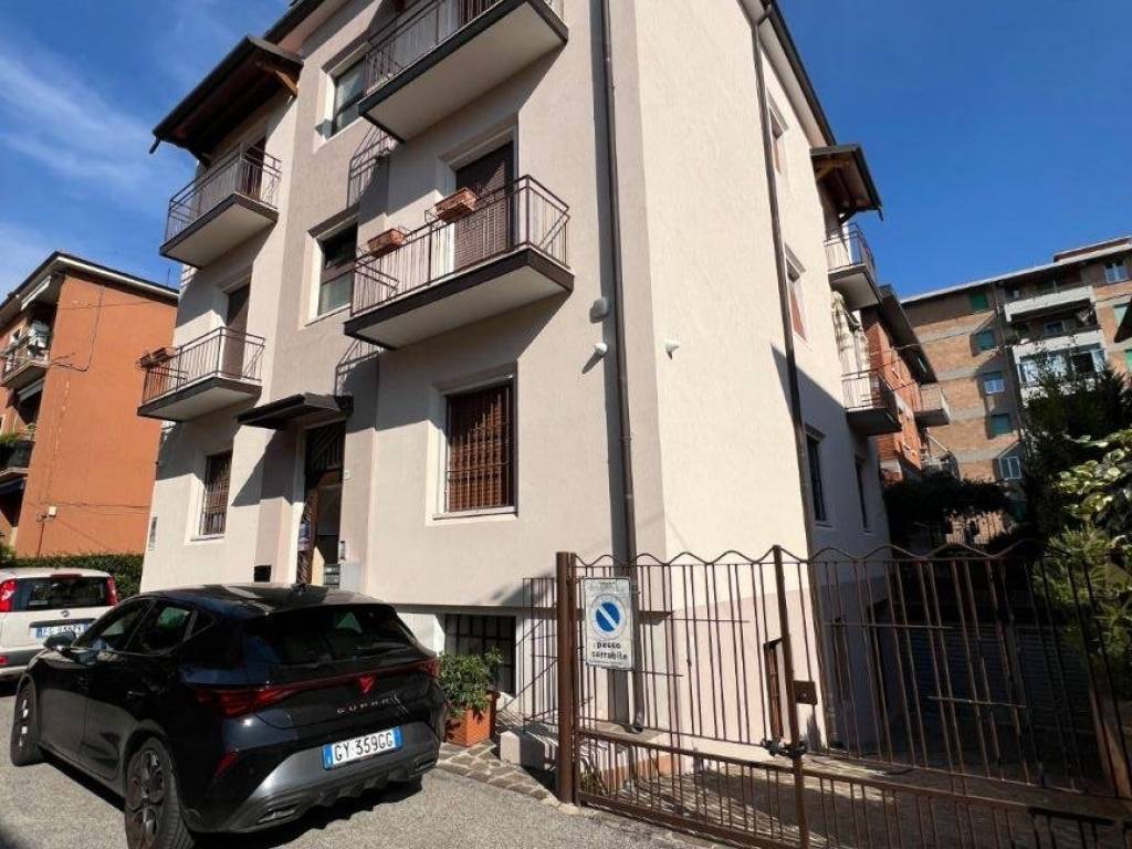 Appartamento a Verona in Via Matteo Pasti - Foto 3