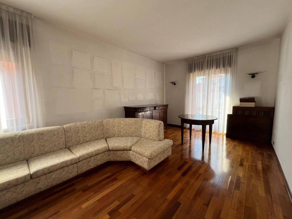 Appartamento a Verona in Via Matteo Pasti - Foto 5