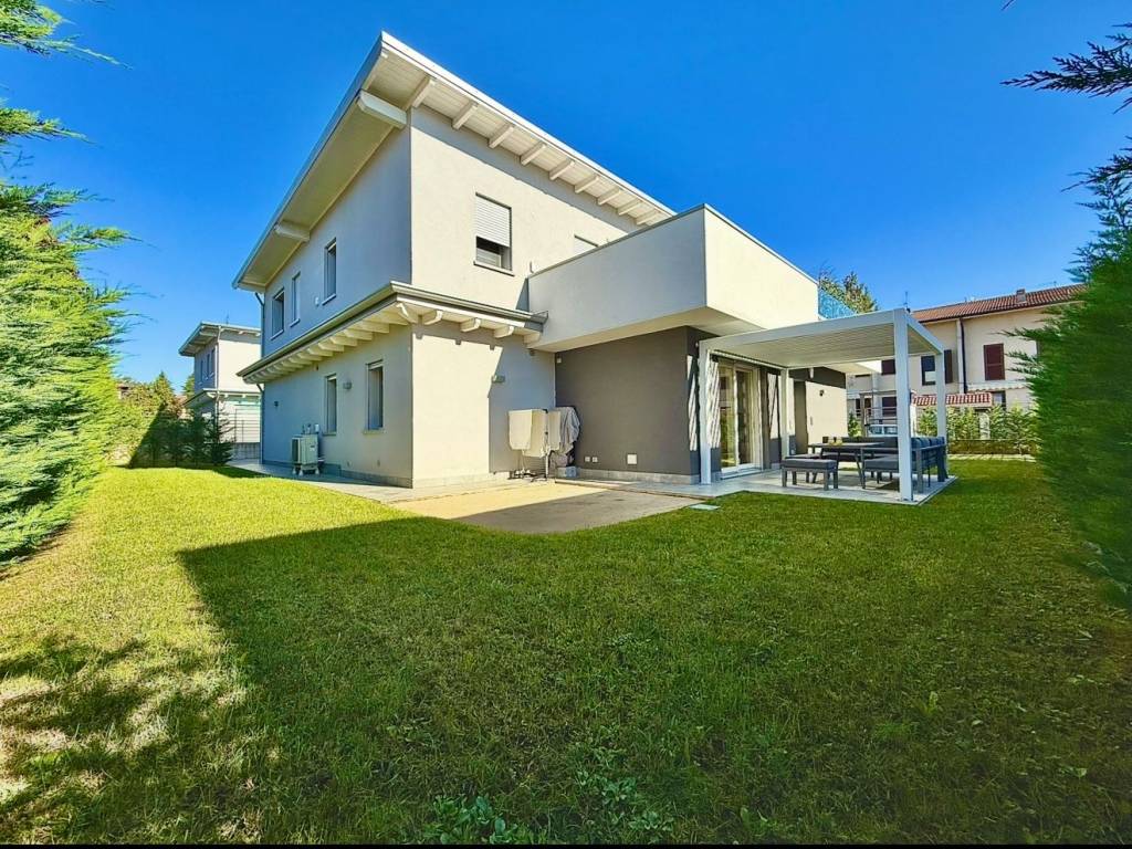 Villa a Capriate san gervasio in Via Sant'Ambrogio - Foto 2