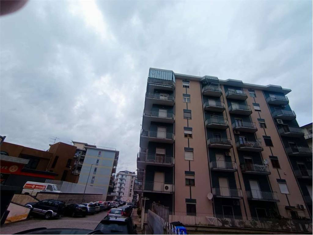 Appartamento a Benevento in Via Luigi Vanvitelli - Foto 3