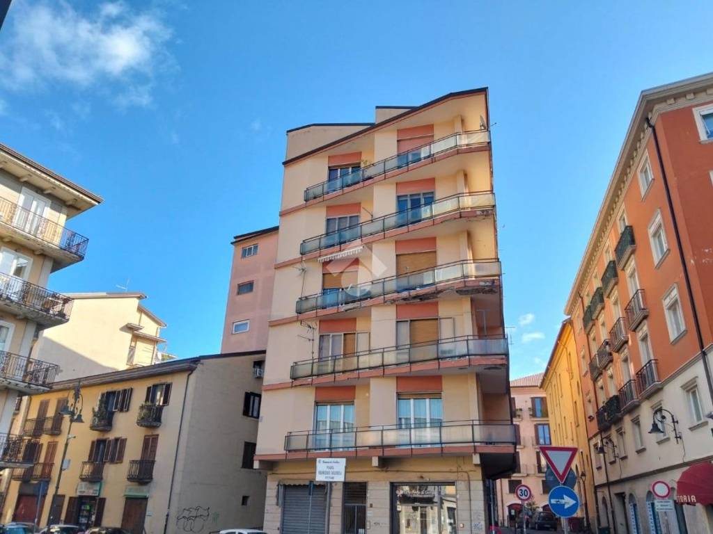 Appartamento a Avellino in Via SantissimaTrinità, 36 - Foto 2