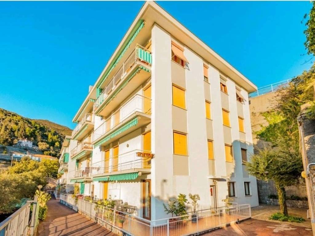 Appartamento a Alassio in Strada Panoramica Santa Croce, 6 - Foto 3