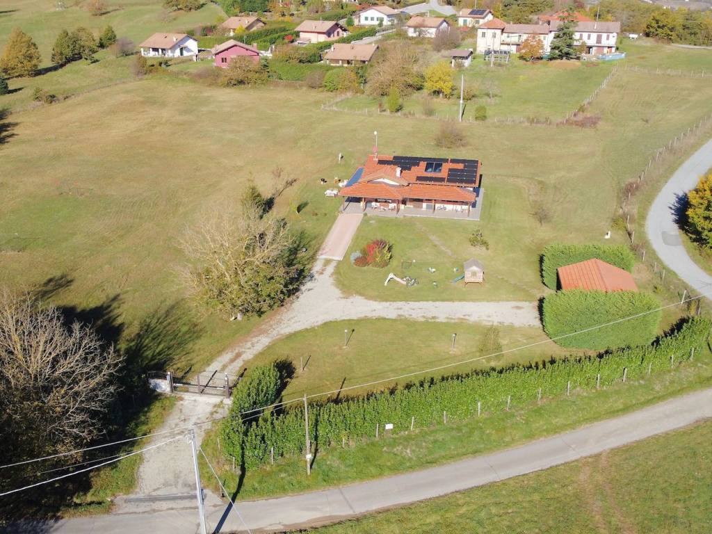 Villa a Mioglia in Via Avera - Foto 3