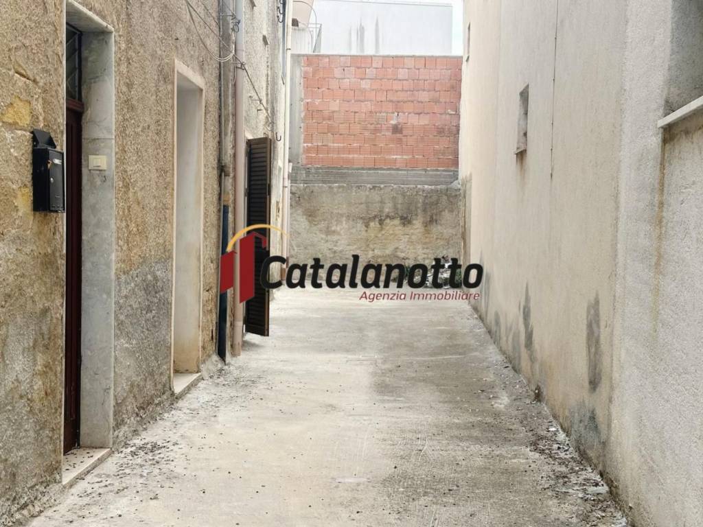 Casa indipendente a Castelvetrano in Via Stella - Foto 2