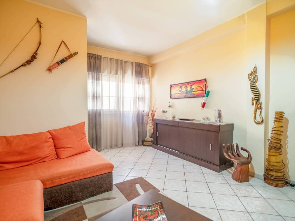 Appartamento a Caltagirone in Viale dell'Autonomia, 77 - Foto 5