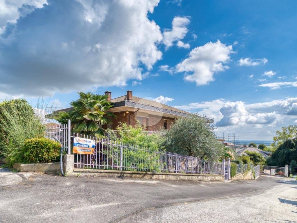 Villa a Piossasco in Via Monte Grappa, 16 - Foto 2