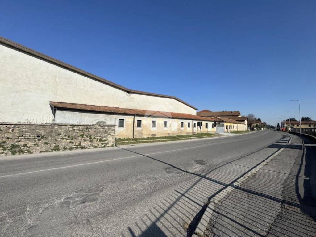 Immobile a Erbusco in Via Provinciale - Foto 2