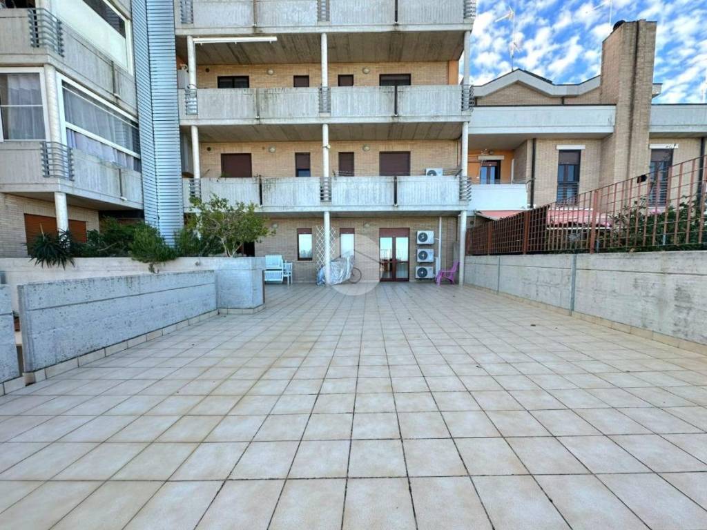 Appartamento a Termoli in Via delle Begonie, 8 - Foto 2