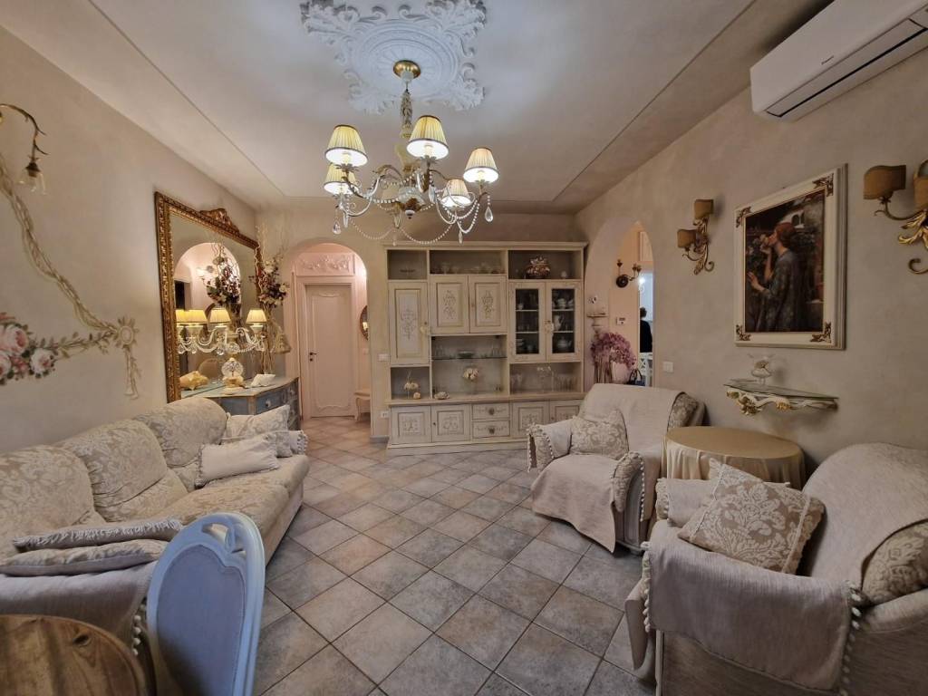 Casa indipendente a Collesalvetti in Via Galileo Galilei, - Foto 4